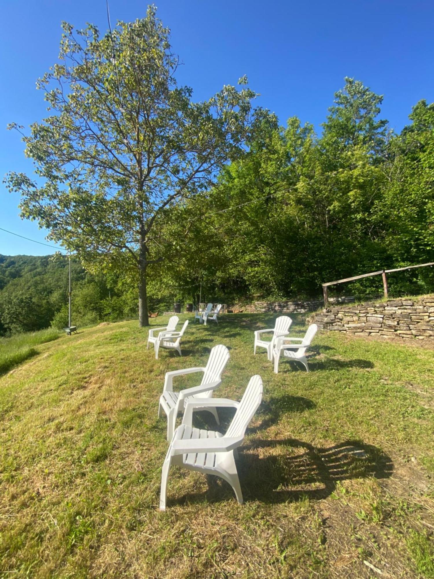 Bed and Breakfast La Lupa E L'Orso Berceto Esterno foto